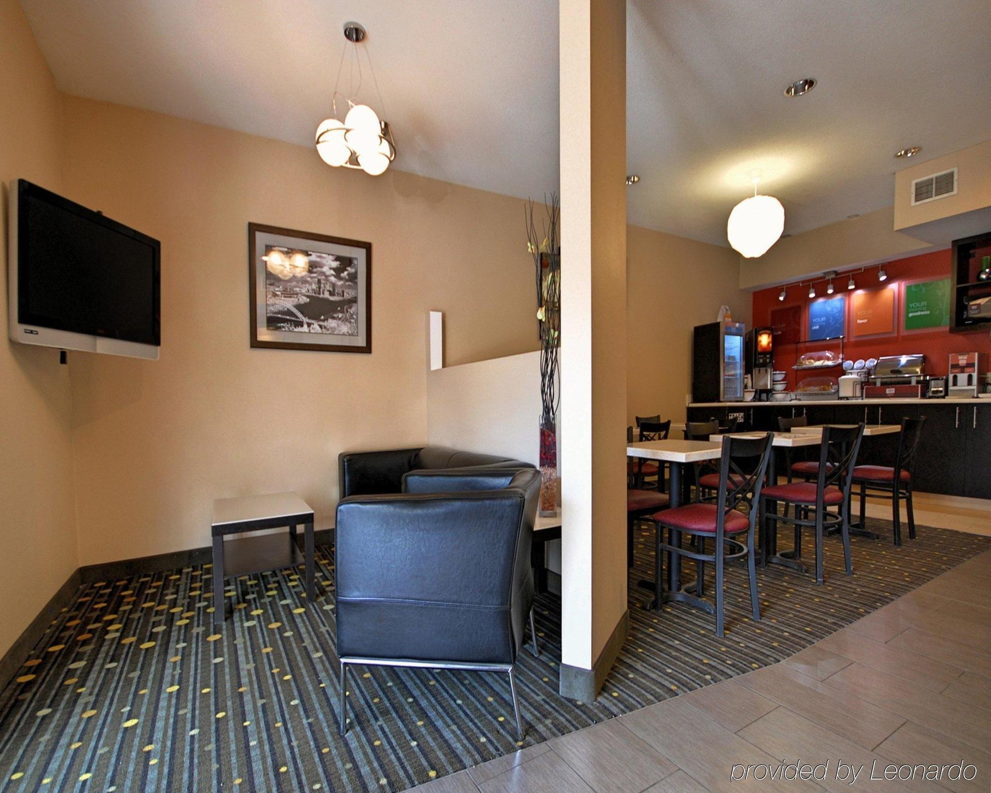 Comfort Inn Pittsburgh Bagian luar foto