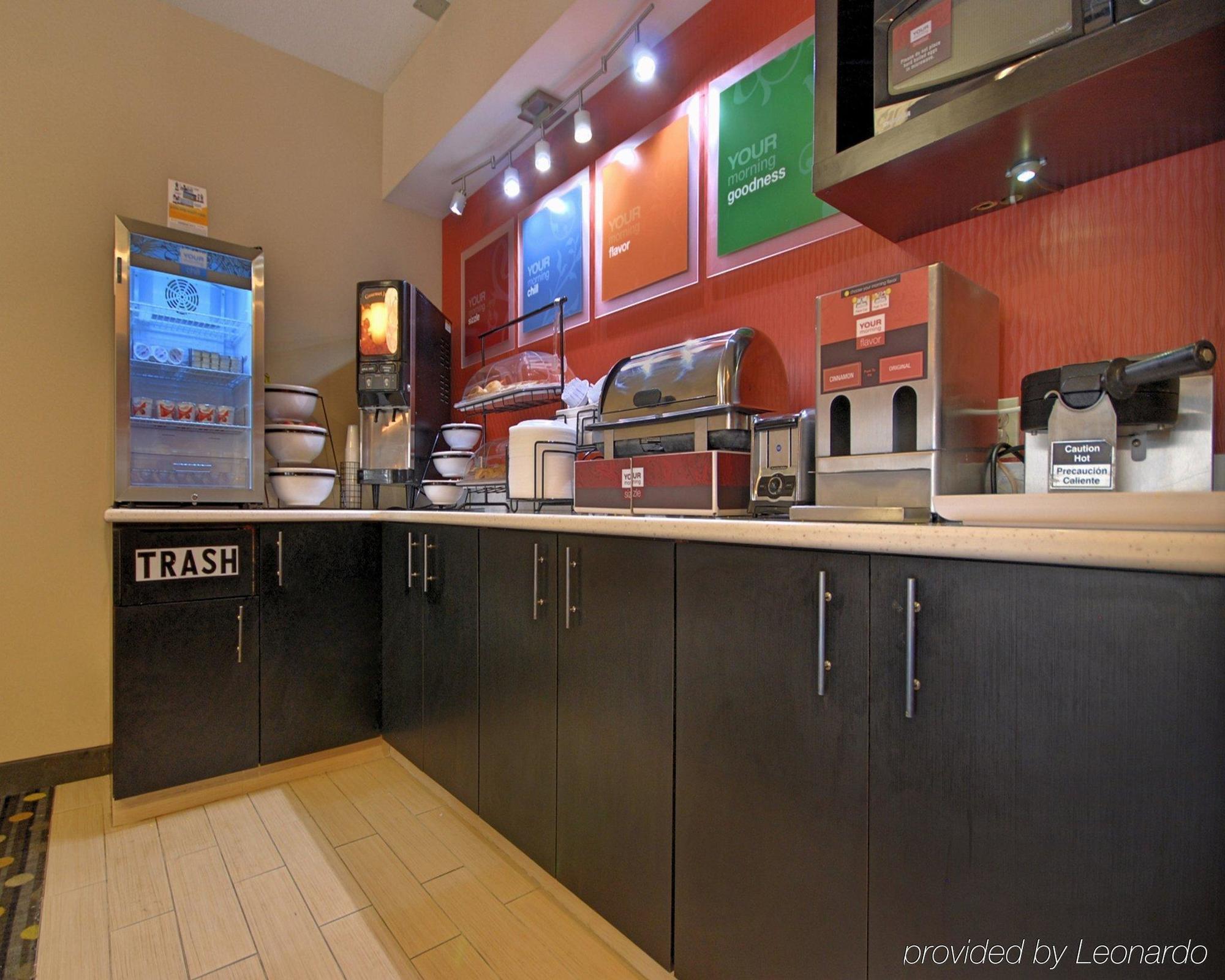 Comfort Inn Pittsburgh Bagian luar foto